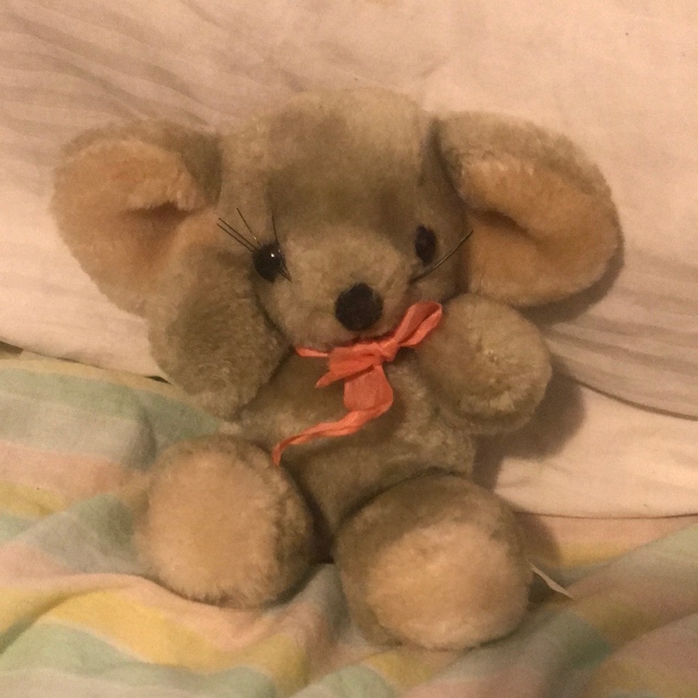 Adorable Plush Mouse with Pink Bow